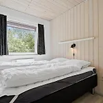 Amazing In With Sauna