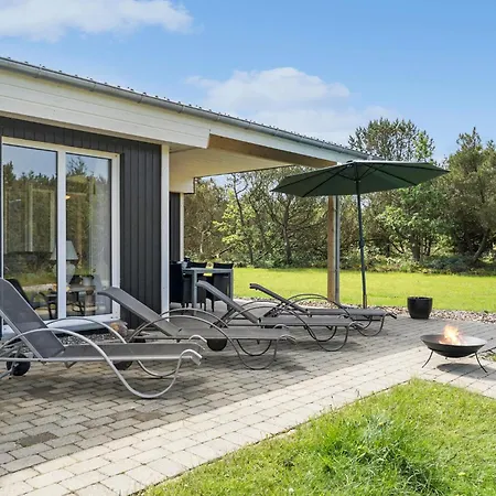 בית נופש Amazing In With Sauna רינגקובינג