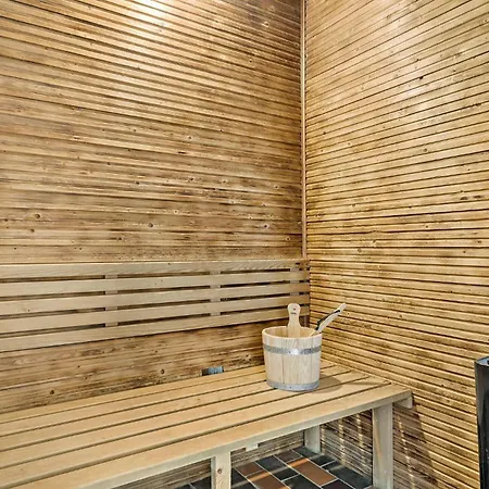 Prázdninový dům Amazing In With Sauna